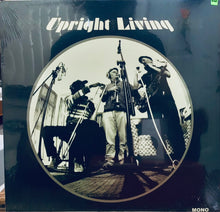 Cargar imagen en el visor de la galería, Nat Birchall meets Al Breadwinner – Upright Living