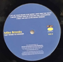 Cargar imagen en el visor de la galería, Mike Brooks – They Trying To Conquer