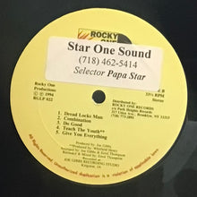 Cargar imagen en el visor de la galería, Barrington Levy Featuring Sammy Dread – Reggae Vibes