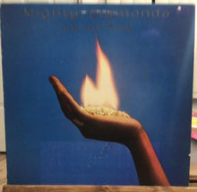 Cargar imagen en el visor de la galería, Mighty Diamonds – Ice On Fire