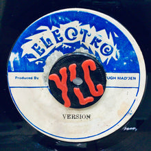 Cargar imagen en el visor de la galería, Bongo Herman &amp; Bunny – Roots &amp; Soul
