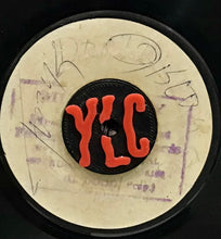 Cargar imagen en el visor de la galería, Slim Smith / Lester Sterling – Everybody Needs Love / Reggay On Broadway
