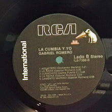 Cargar imagen en el visor de la galería, Gabriel Romero y su Orquesta – La Cumbia Y Yo

