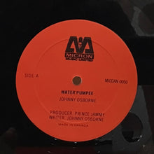 Cargar imagen en el visor de la galería, Johnny Osborne – Water Pumpee
