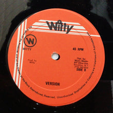 Cargar imagen en el visor de la galería, Jr. Wilson – I&#39;m The Toughest
