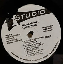 Cargar imagen en el visor de la galería, Sugar Minott – Live Loving

