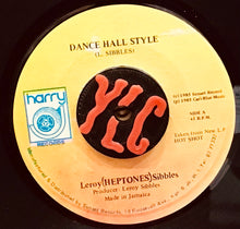 Cargar imagen en el visor de la galería, Leroy Sibbles – Dance Hall Style
