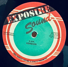 Cargar imagen en el visor de la galería, Frankie Paul – Hit Song
