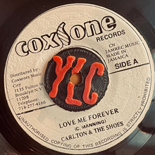 Cargar imagen en el visor de la galería, Carlton And The Shoes – Love Me Forever
