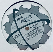 Cargar imagen en el visor de la galería, Freddie McGregor – Across The Border
