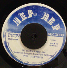 Cargar imagen en el visor de la galería, The Heptones – Mystery Babylon
