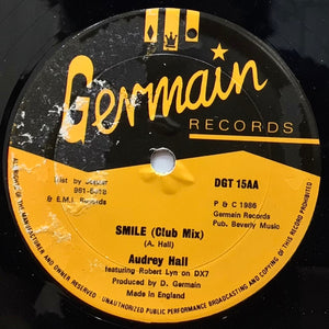 Audrey Hall – Smile