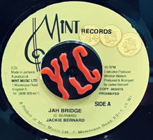 Cargar imagen en el visor de la galería, Jackie Bernard – Jah Bridge
