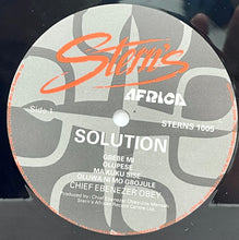 Cargar imagen en el visor de la galería, Chief Commander Ebenezer Obey &amp; His Inter-Reformers Band – Solution
