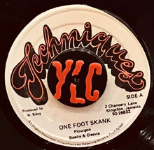 Cargar imagen en el visor de la galería, Flourgon – One Foot Skank
