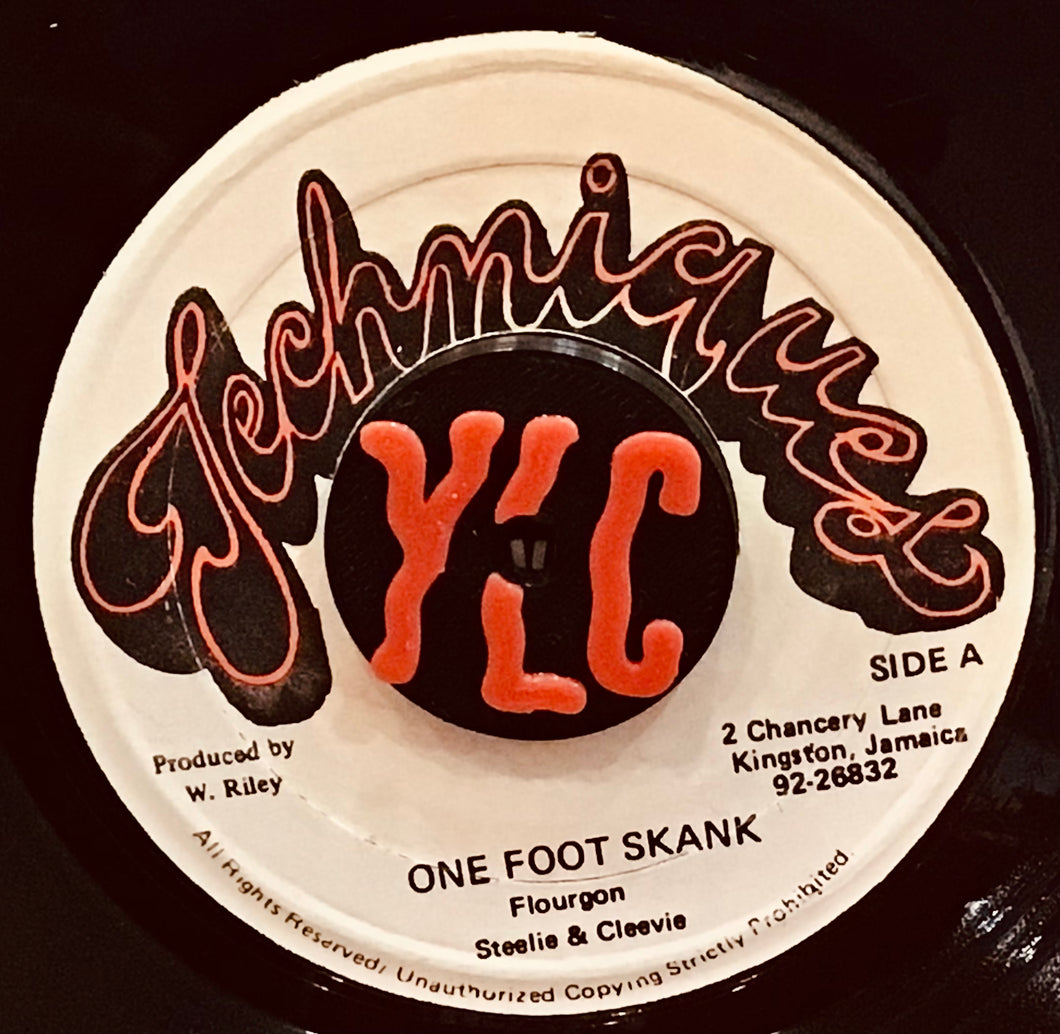 Flourgon – One Foot Skank