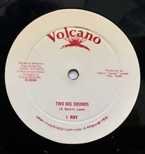 Cargar imagen en el visor de la galería, John Holt / I-Roy – Sweetie Come Brush Me / Two Big Sounds
