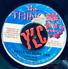 Cargar imagen en el visor de la galería, Sang Hugh &amp; The Lionelairs – Rasta No Born Yah
