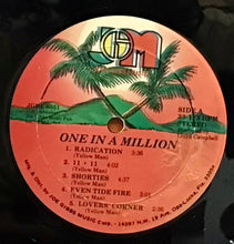 Cargar imagen en el visor de la galería, Yellowman – One In A Million
