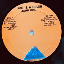 Cargar imagen en el visor de la galería, John Holt – She Is A Riser
