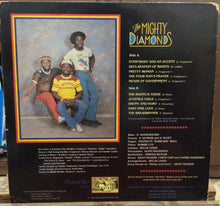 Cargar imagen en el visor de la galería, The Mighty Diamonds – The Roots Is There
