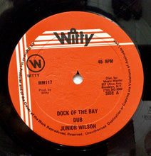 Cargar imagen en el visor de la galería, Junior Wilson / Marshall One – Dock Of The Bay / She Turn Me On
