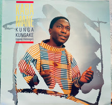 Cargar imagen en el visor de la galería, Kaba Mane – Kunga Kungake (Oiseau Messager)
