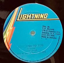 Cargar imagen en el visor de la galería, Frankie Jones , Danny Dread – Settlement / Dedicated To You

