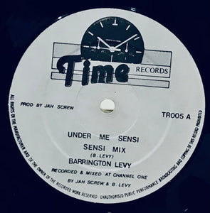 Barrington Levy – Under Me Sensi