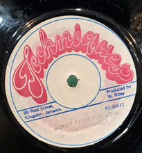 Cargar imagen en el visor de la galería, Sister Nancy / Michigan Junior &amp; Junior Ranks – Money Can&#39;t Buy Love
