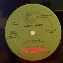 Cargar imagen en el visor de la galería, Natural Beauty – Nice Up Dancee / You Wanna Be Loved
