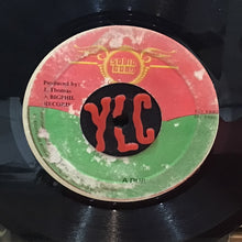 Cargar imagen en el visor de la galería, Barrington Levy – A Blessing From Above
