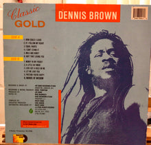 Cargar imagen en el visor de la galería, Dennis Brown – Classic Gold
