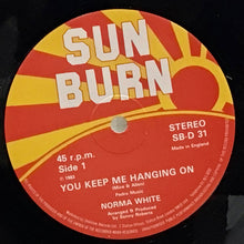 Cargar imagen en el visor de la galería, Norma White – You Keep Me Hanging On
