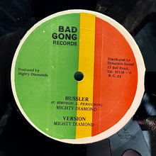 Cargar imagen en el visor de la galería, Mighty Diamond* / Three Finger Jack – Kinarky / Wicked &amp; Wild // Hussler
