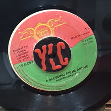 Cargar imagen en el visor de la galería, Barrington Levy – A Blessing From Above
