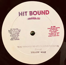 Cargar imagen en el visor de la galería, Yellow Man – Come Scratch Me Back / You Wrong To Send Come Call Me
