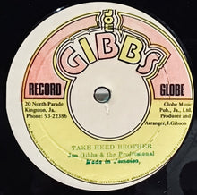 Cargar imagen en el visor de la galería, Dennis Brown &amp; Big Youth – Runing Up And Down

