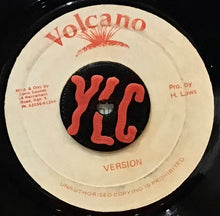 Cargar imagen en el visor de la galería, Eek A Mouse – Wa Do Dem
