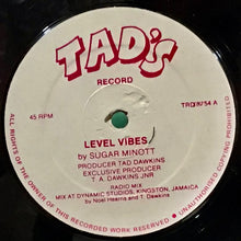 Cargar imagen en el visor de la galería, Sugar Minott – Level Vibes
