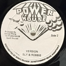 Cargar imagen en el visor de la galería, Winston Hussey – You Face Look Good
