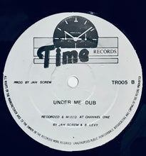 Cargar imagen en el visor de la galería, Barrington Levy – Under Me Sensi
