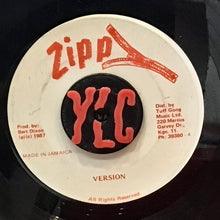 Cargar imagen en el visor de la galería, Yellowman – Take A Letter To Rosey
