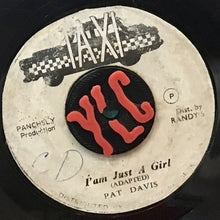 Cargar imagen en el visor de la galería, Pat Davis – I'Am Just A Girl
