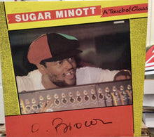 Cargar imagen en el visor de la galería, Sugar Minott – A Touch Of Class
