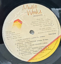 Cargar imagen en el visor de la galería, Various – Music Works Showcase 88
