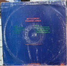 Cargar imagen en el visor de la galería, Frankie Jones – Settlement
