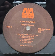 Cargar imagen en el visor de la galería, Gregory Isaaccs – Extra Classic
