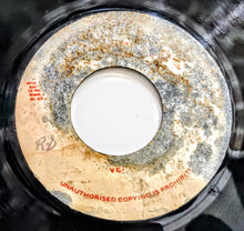 Cargar imagen en el visor de la galería, Eek A Mouse – Wa Do Dem
