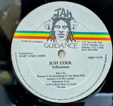 Cargar imagen en el visor de la galería, Yellowman – Just Cool
